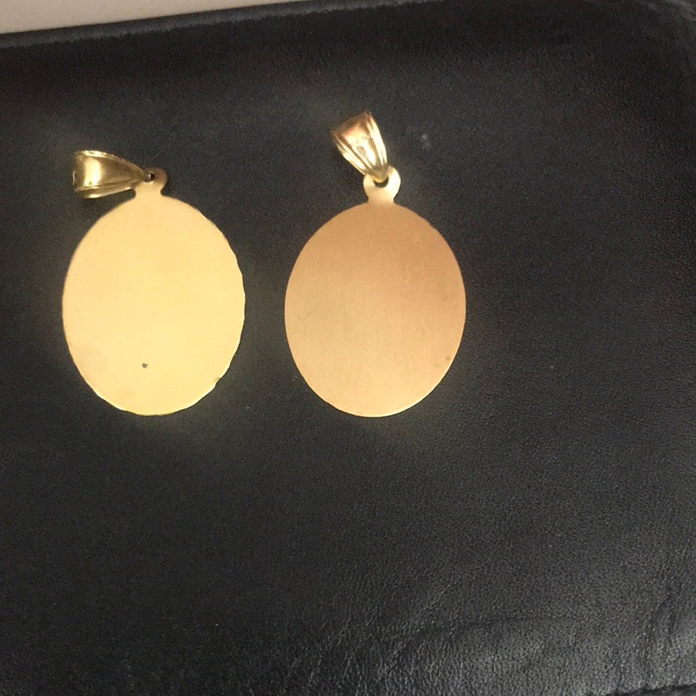 14Kart Gold Pendants - Picture 2 of 7
